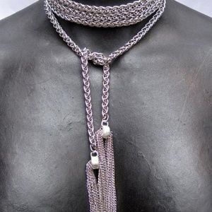 EXTRA LONG STAINLESS STEEL LARIAT WITH CHAIN TASSE